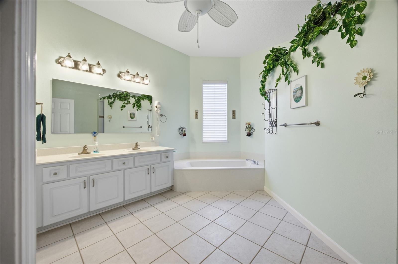 Image 20 of 43 For 5600 27th Place