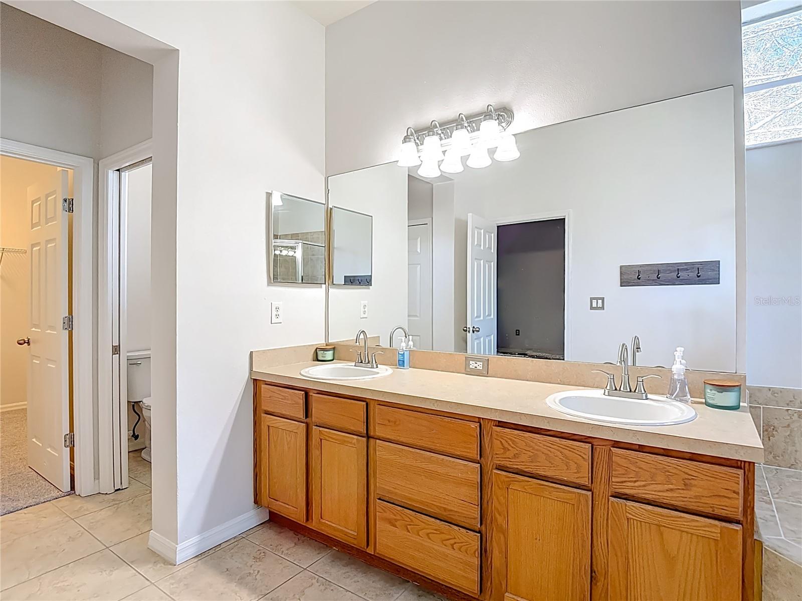 Image 29 of 58 For 7438 Gunn Highway