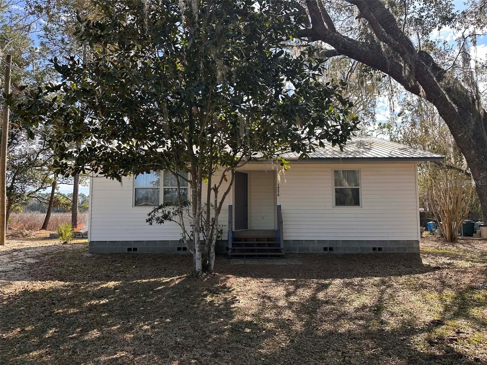 Image 2 of 33 For 14776 86th Lane