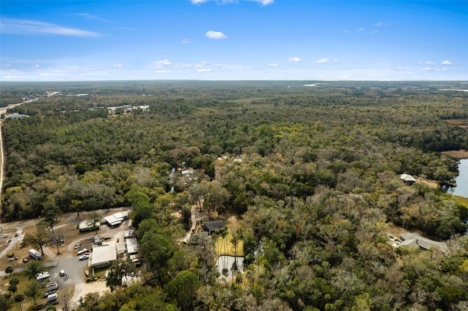 Image 11 of 24 For 2872 Suncoast Boulevard