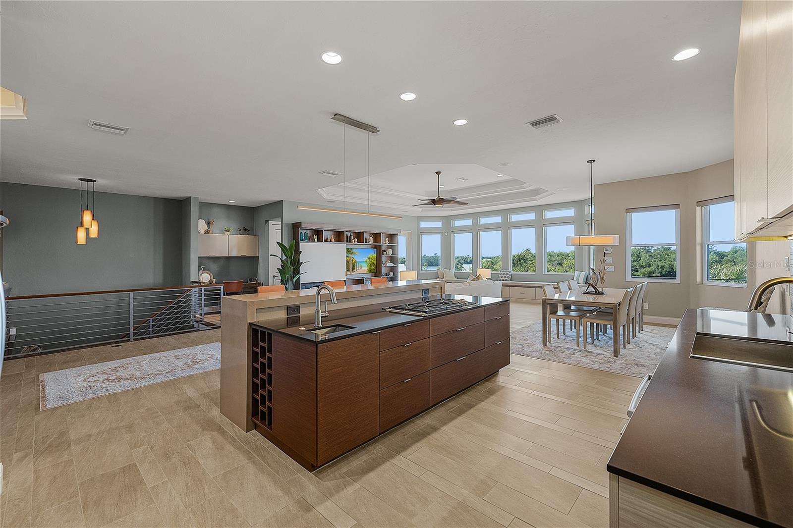 Image 17 of 91 For 24057 Treasure Island Boulevard