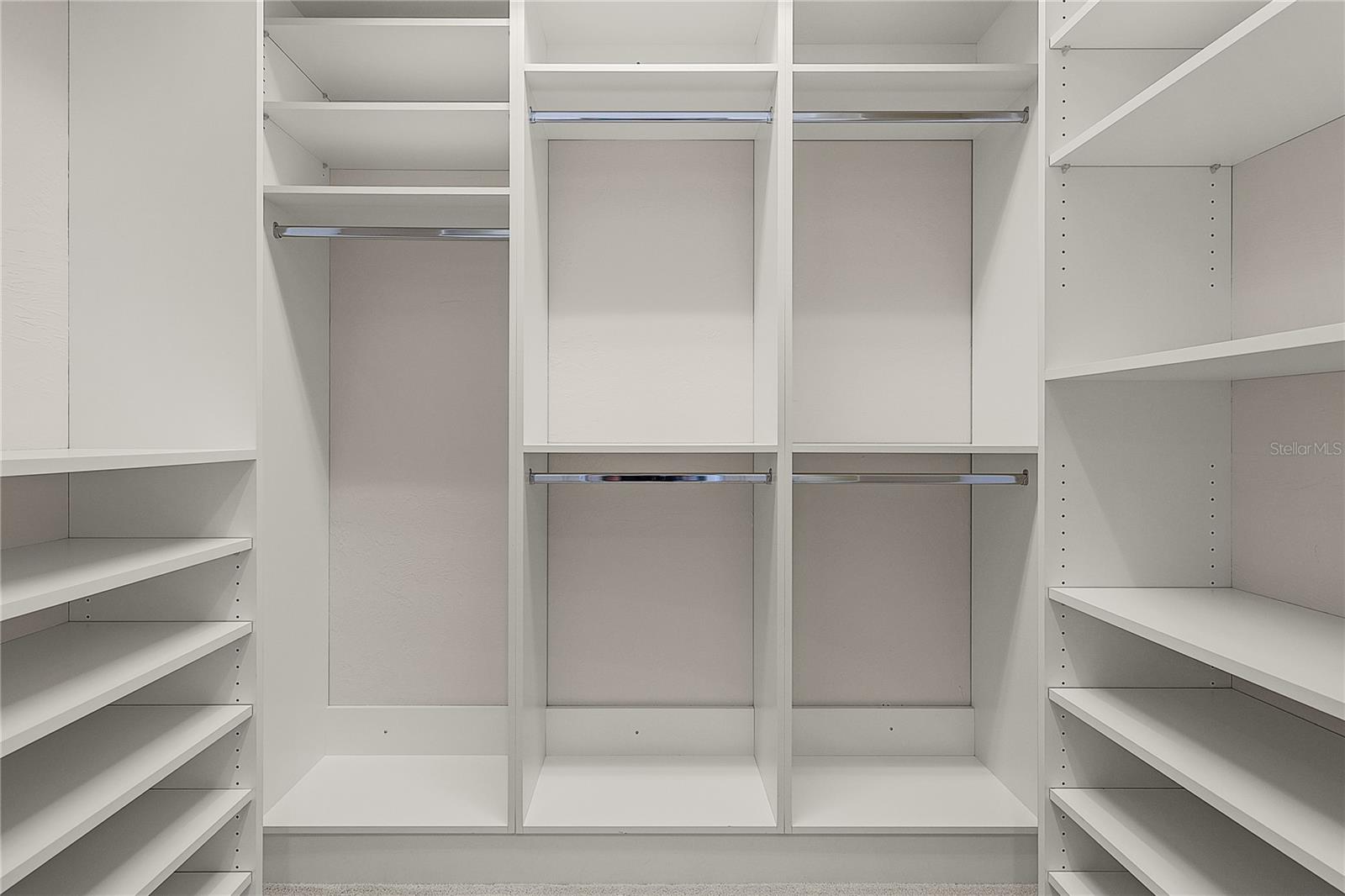 Image 36 of 91 For 24057 Treasure Island Boulevard