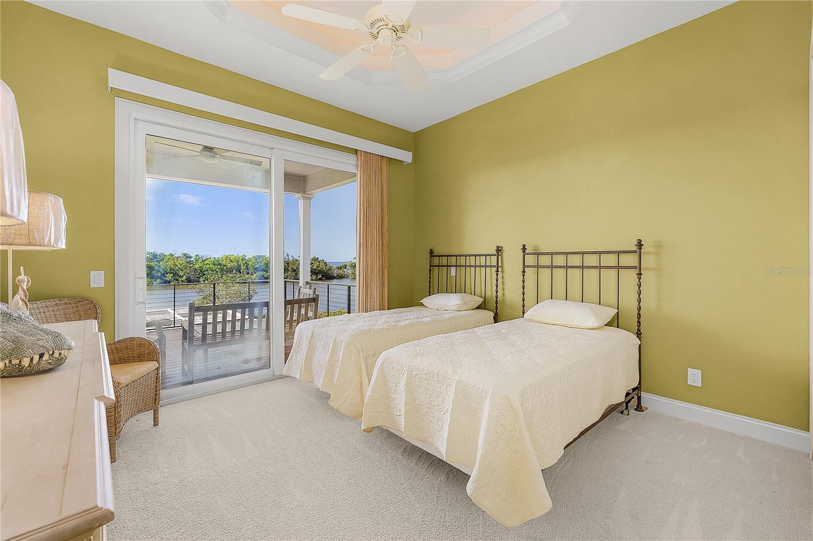 Image 45 of 91 For 24057 Treasure Island Boulevard