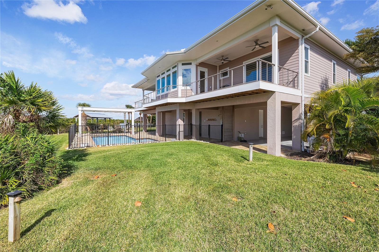 Image 67 of 91 For 24057 Treasure Island Boulevard