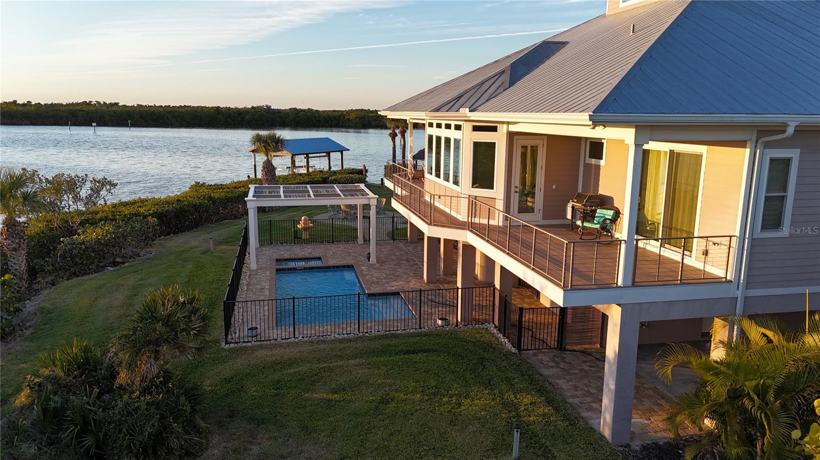 Image 85 of 91 For 24057 Treasure Island Boulevard