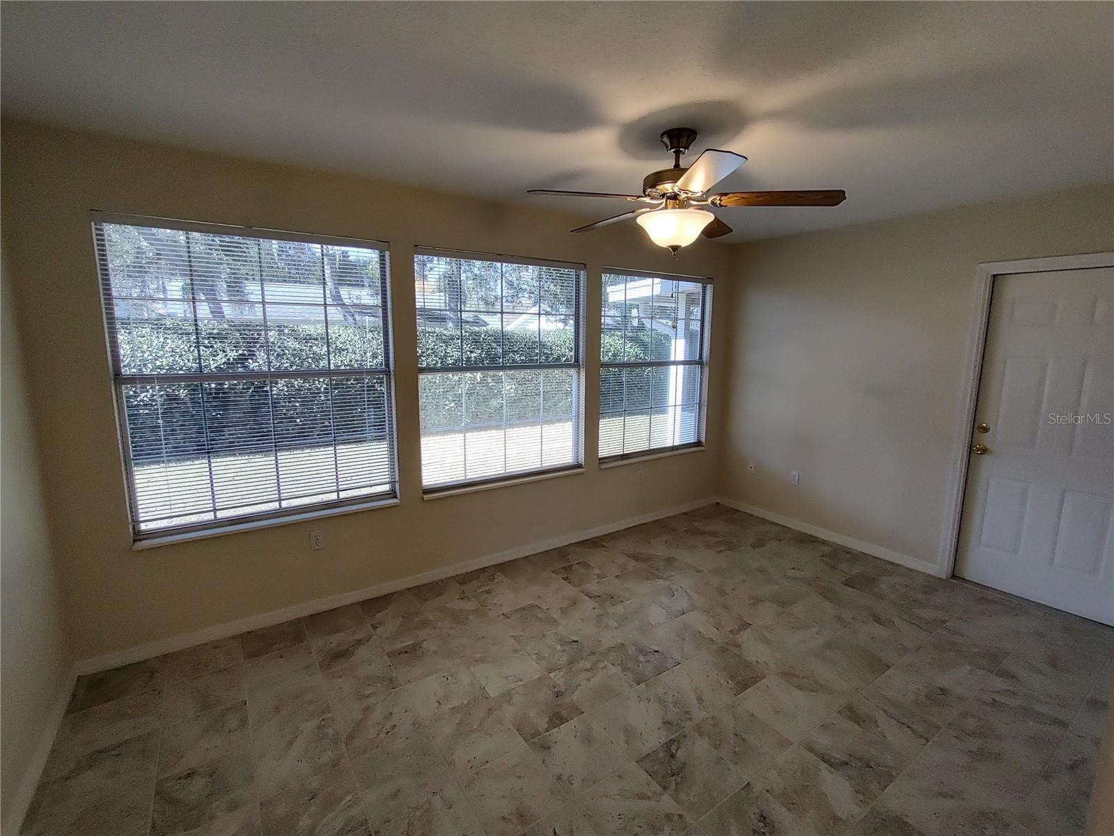 Image 11 of 41 For 8340 108th Loop