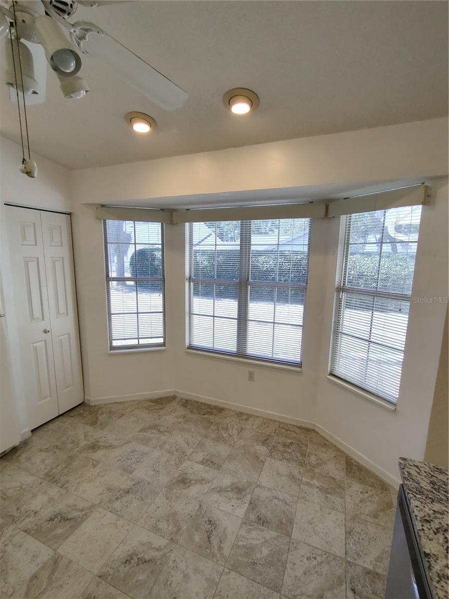 Image 16 of 41 For 8340 108th Loop
