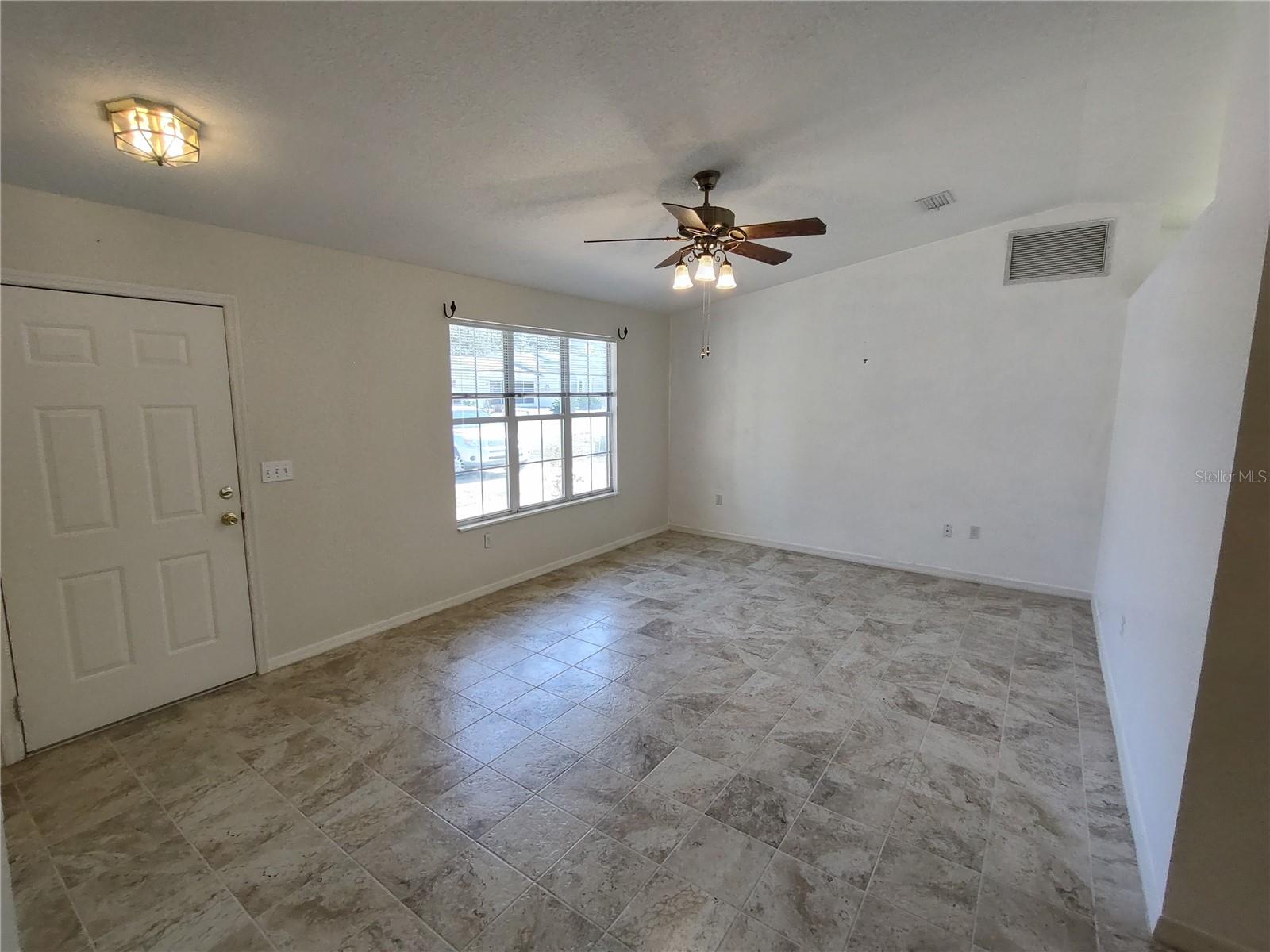 Image 6 of 41 For 8340 108th Loop