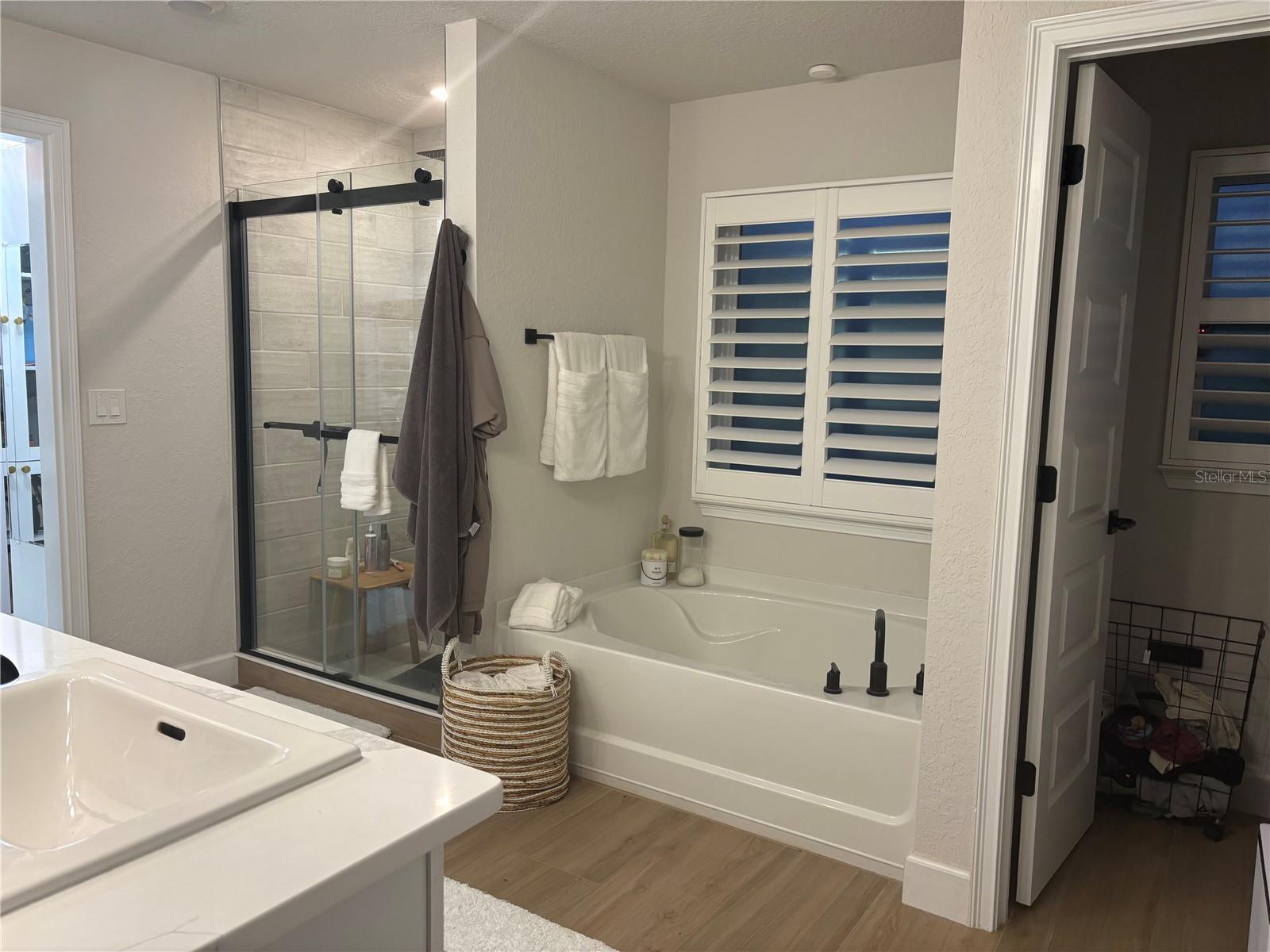 Image 20 of 40 For 3957 113th Place