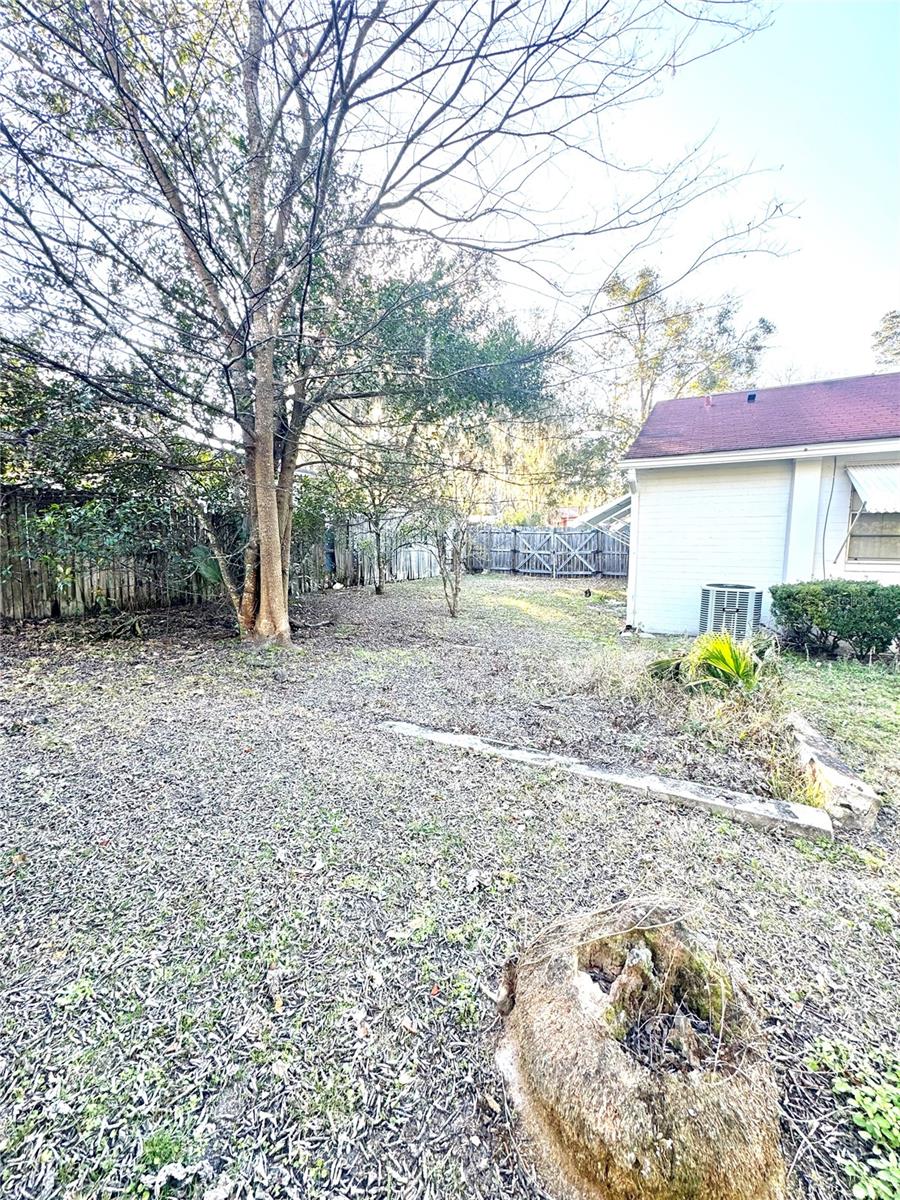 Image 16 of 16 For 909 14th Avenue