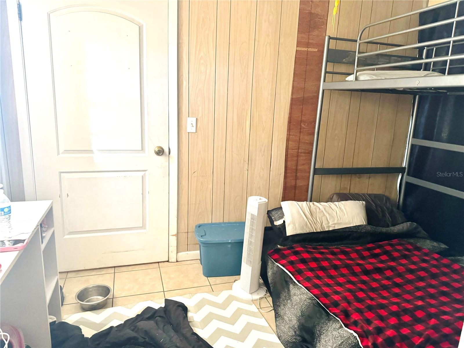 Image 6 of 16 For 909 14th Avenue