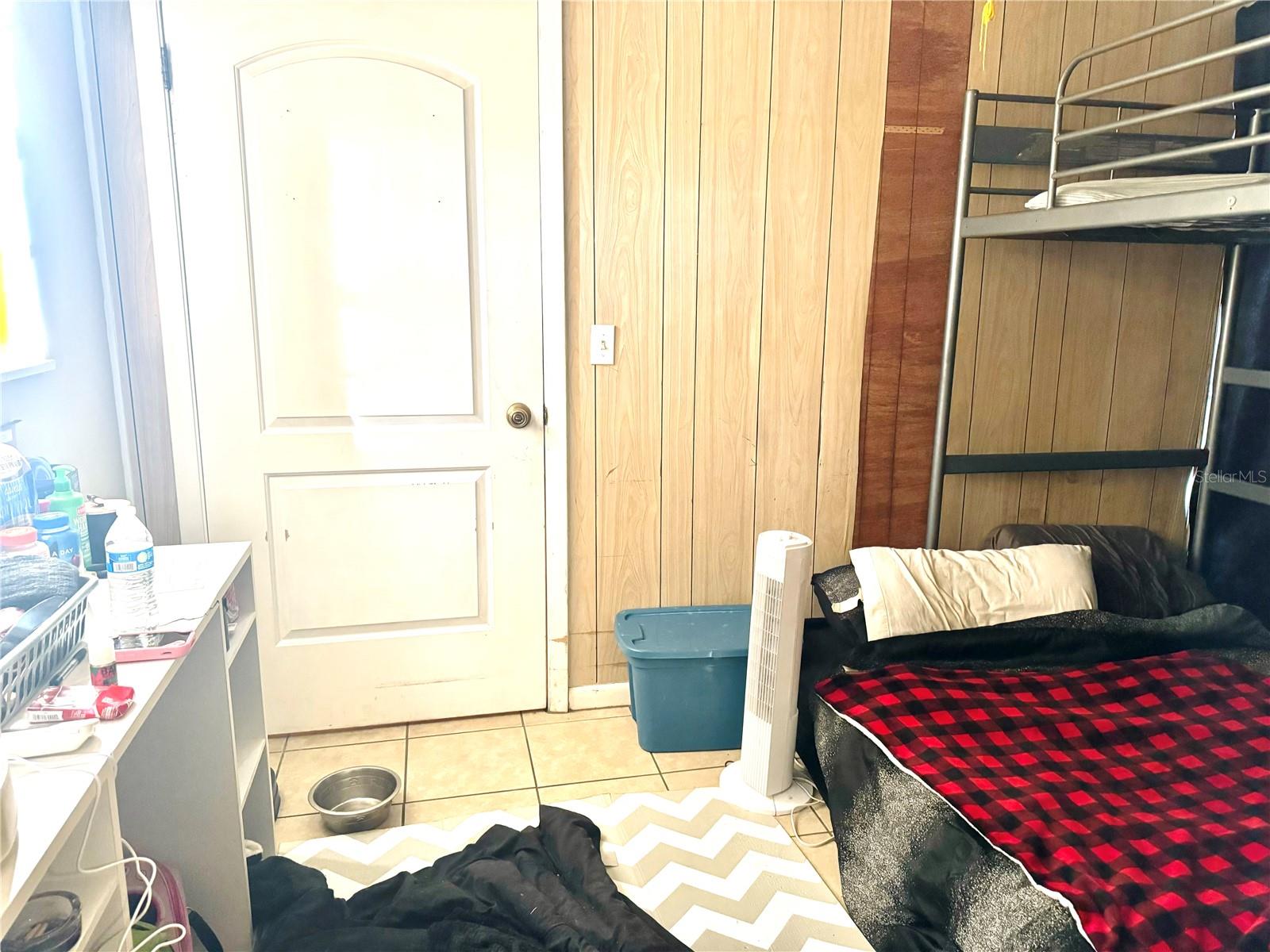 Image 7 of 16 For 909 14th Avenue