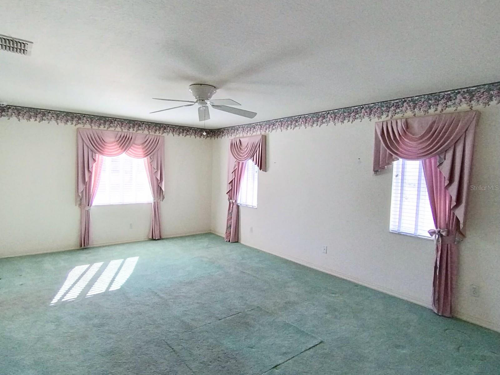 Image 14 of 27 For 6172 101 Place