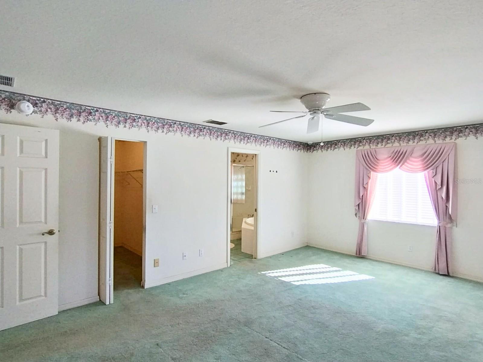 Image 15 of 27 For 6172 101 Place