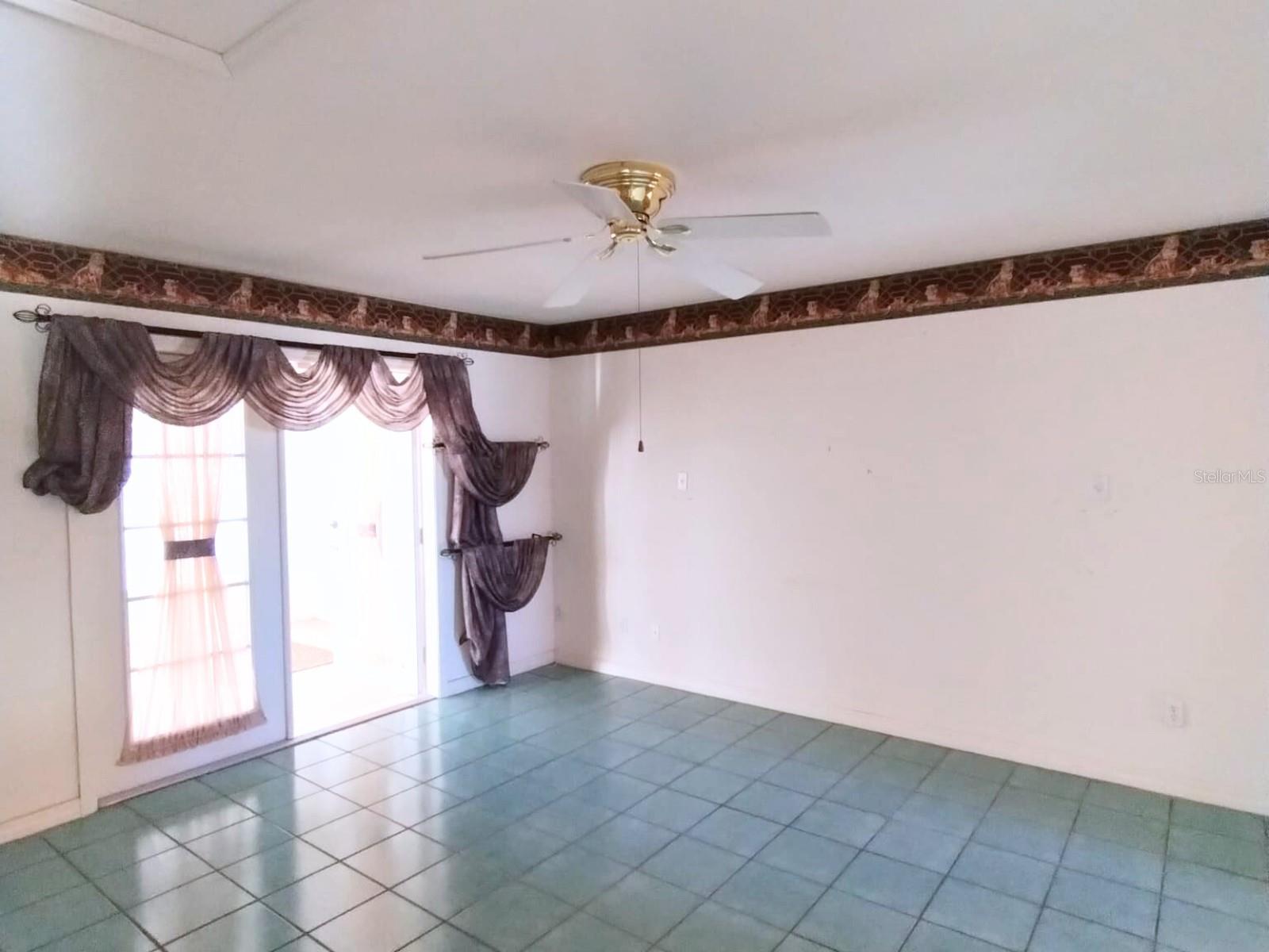 Image 20 of 27 For 6172 101 Place