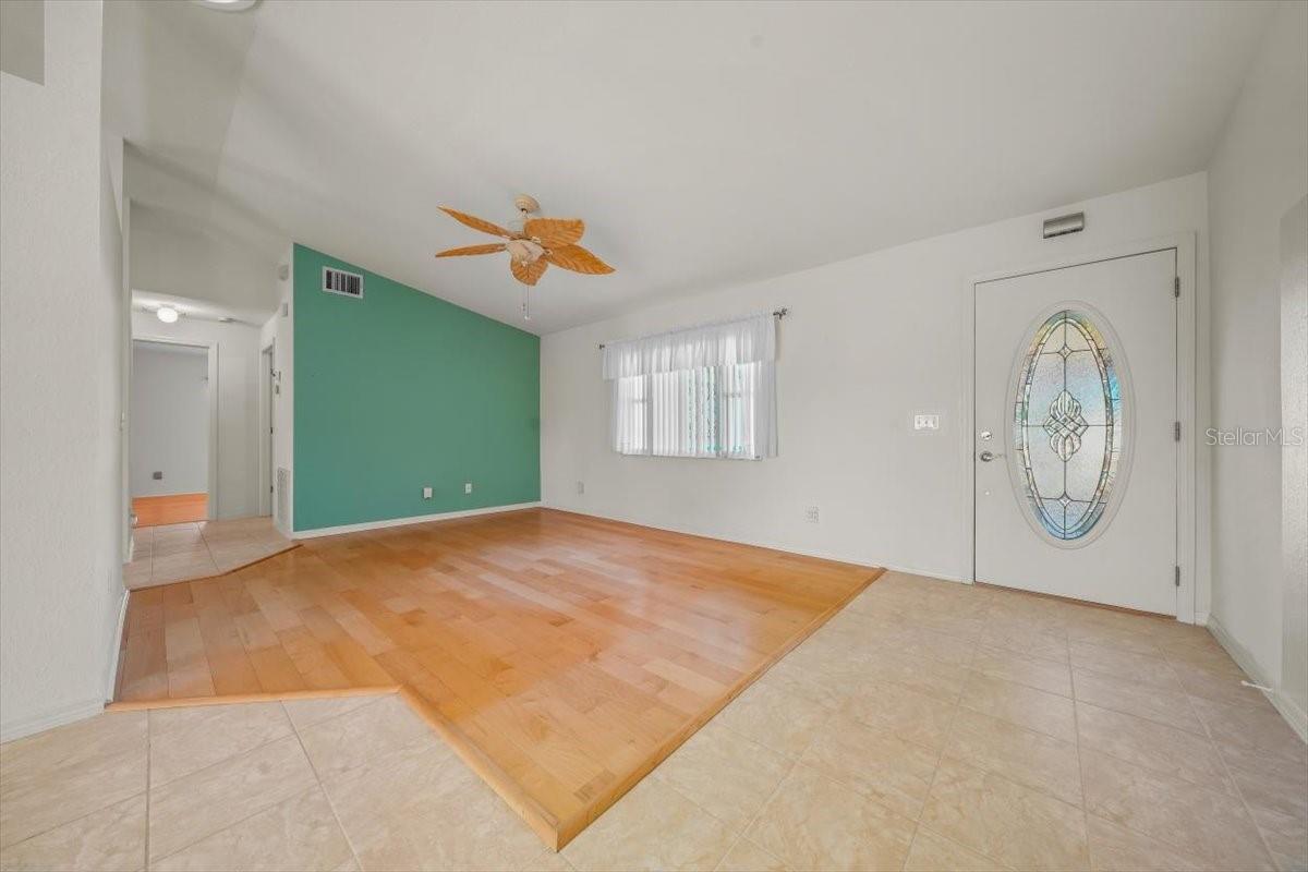 Image 12 of 54 For 6145 100th Loop