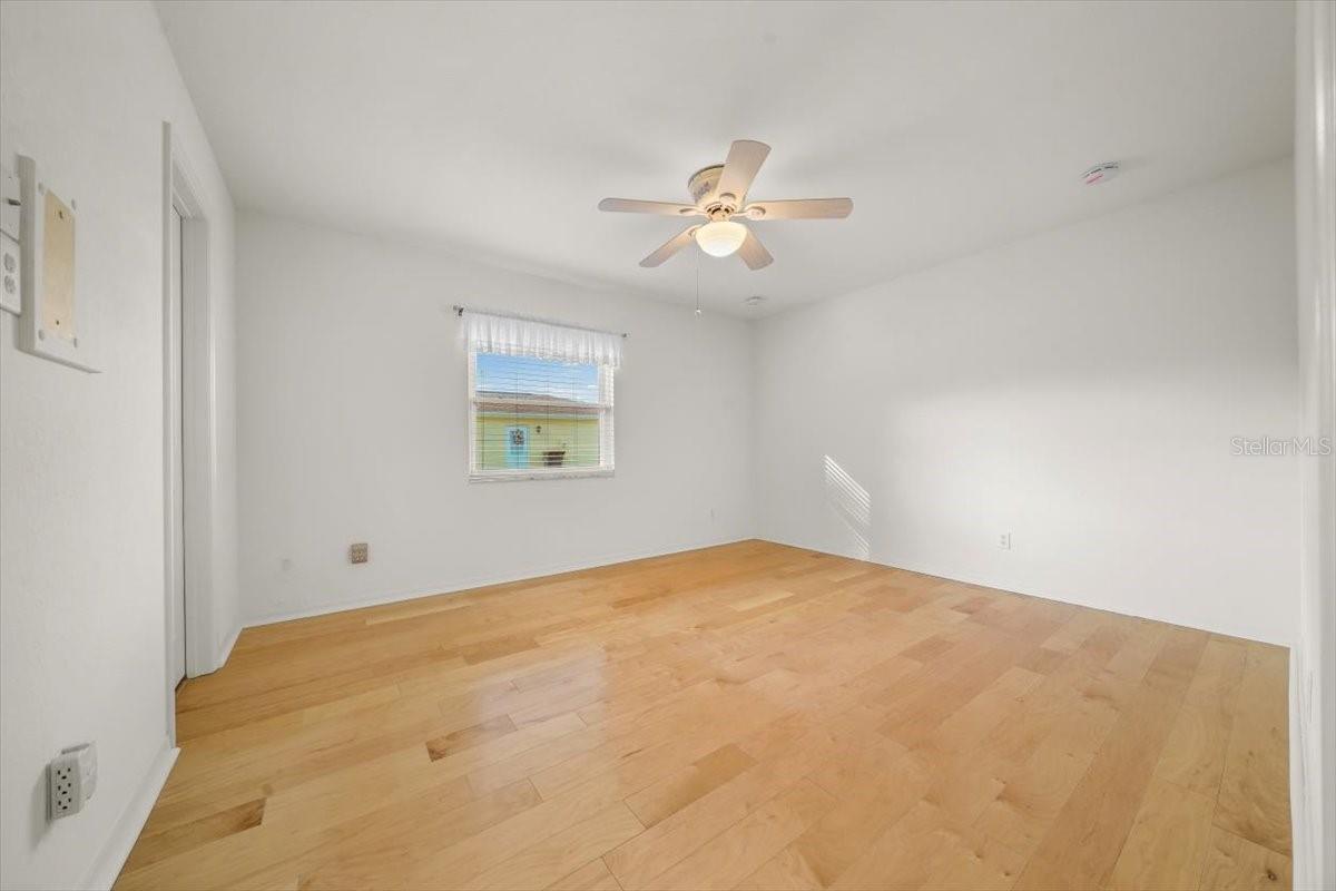 Image 23 of 54 For 6145 100th Loop