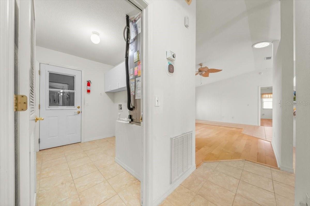 Image 29 of 54 For 6145 100th Loop