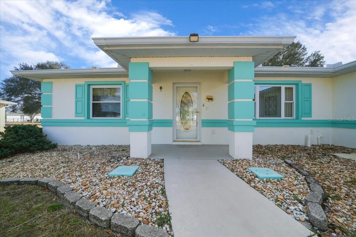 Image 43 of 54 For 6145 100th Loop