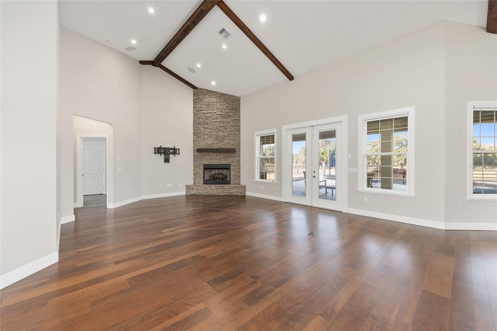 Image 17 of 88 For 12000 Highway 475