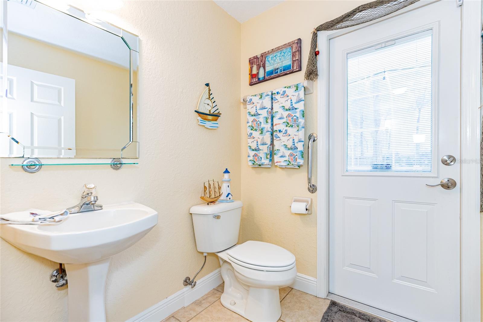 Image 41 of 84 For 4535 48th Place Road