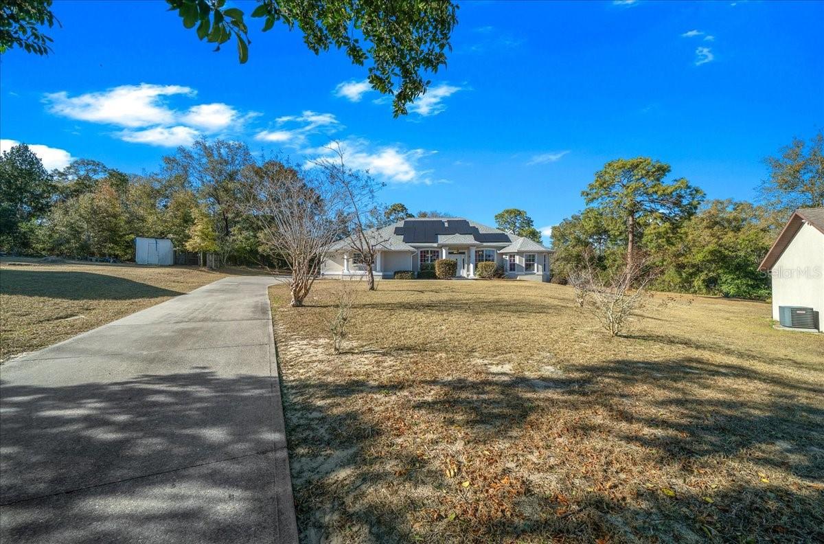 Image 18 of 74 For 10308 83rd Terrace