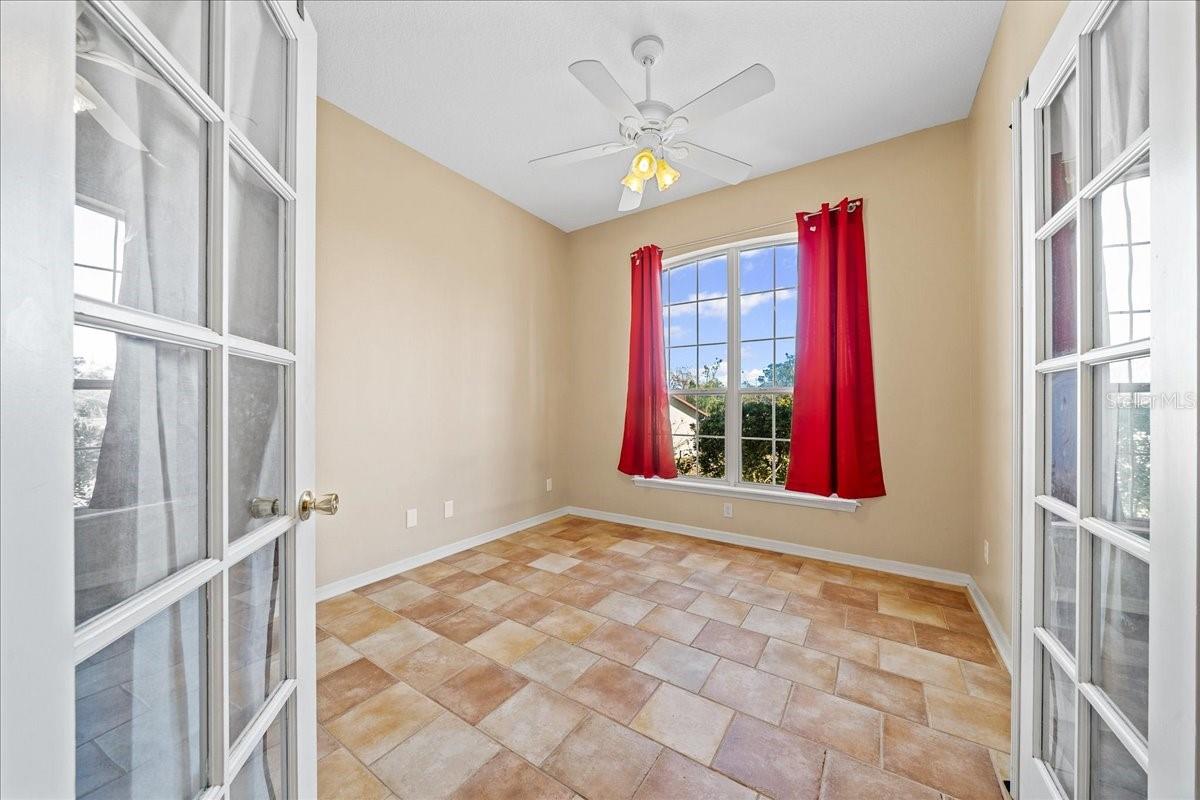 Image 36 of 74 For 10308 83rd Terrace