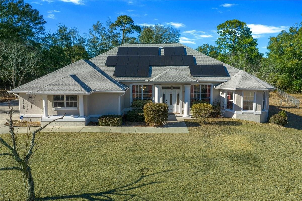 Image 4 of 74 For 10308 83rd Terrace