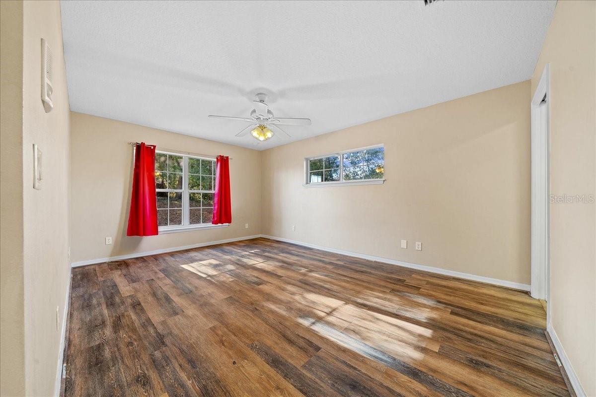 Image 60 of 74 For 10308 83rd Terrace