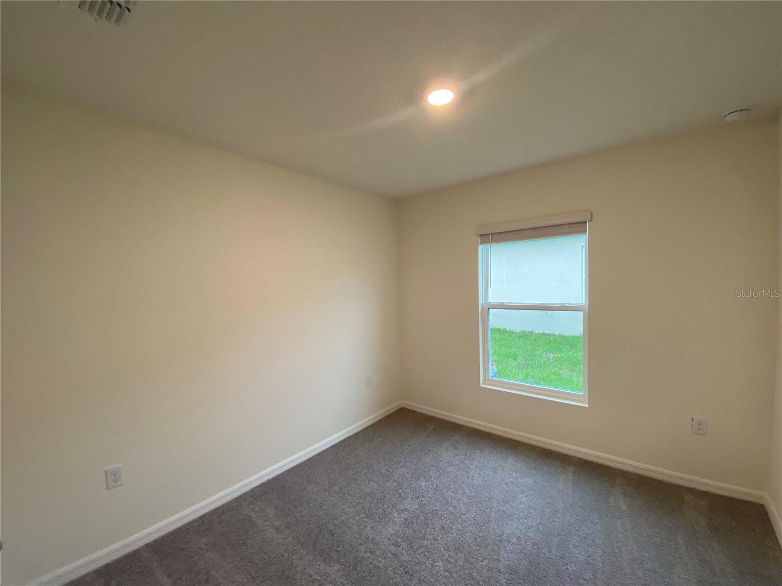 Image 14 of 25 For 93 Hickory Course Pass