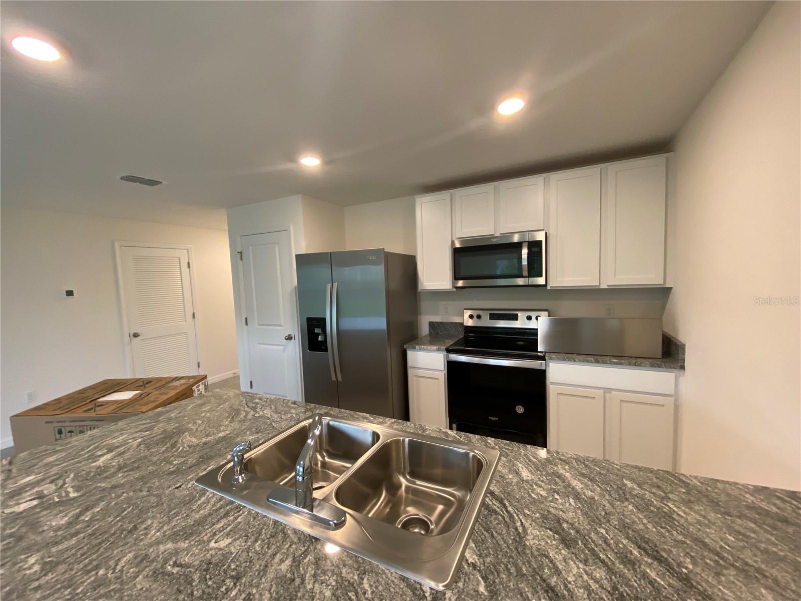 Image 4 of 25 For 93 Hickory Course Pass