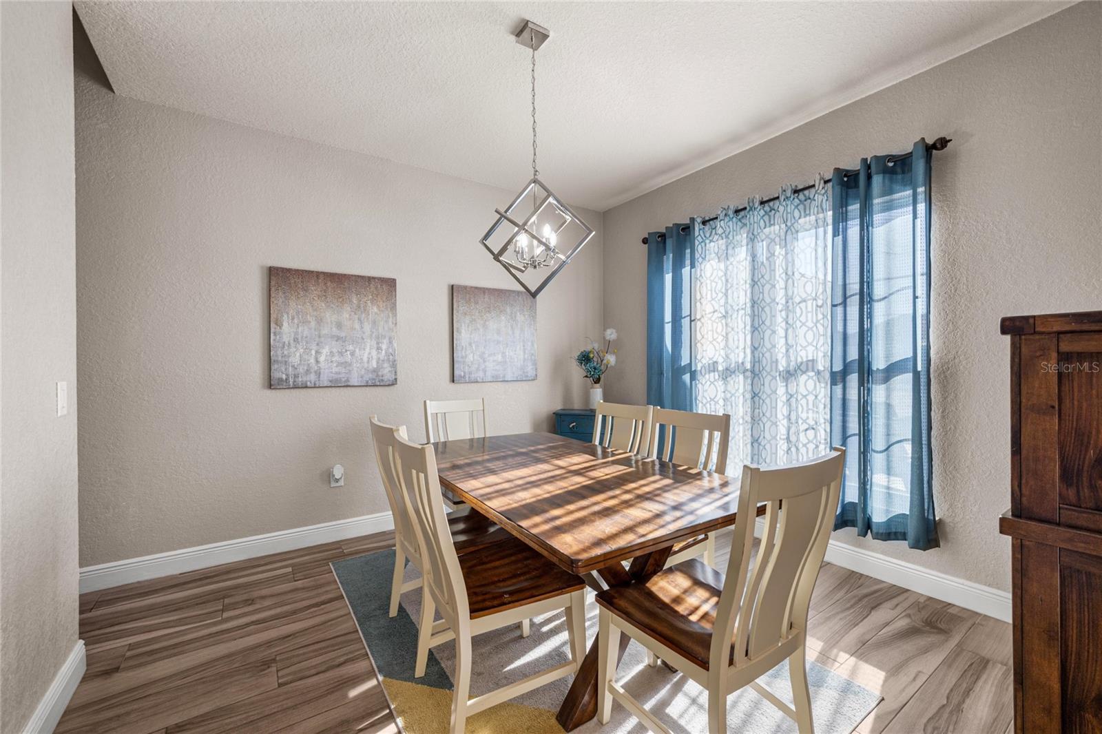 Image 17 of 48 For 9589 51st Circle