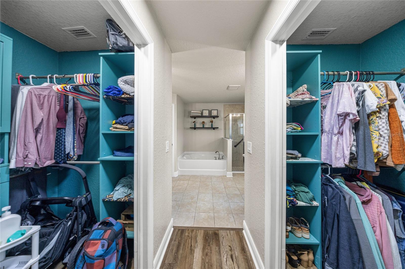 Image 26 of 48 For 9589 51st Circle