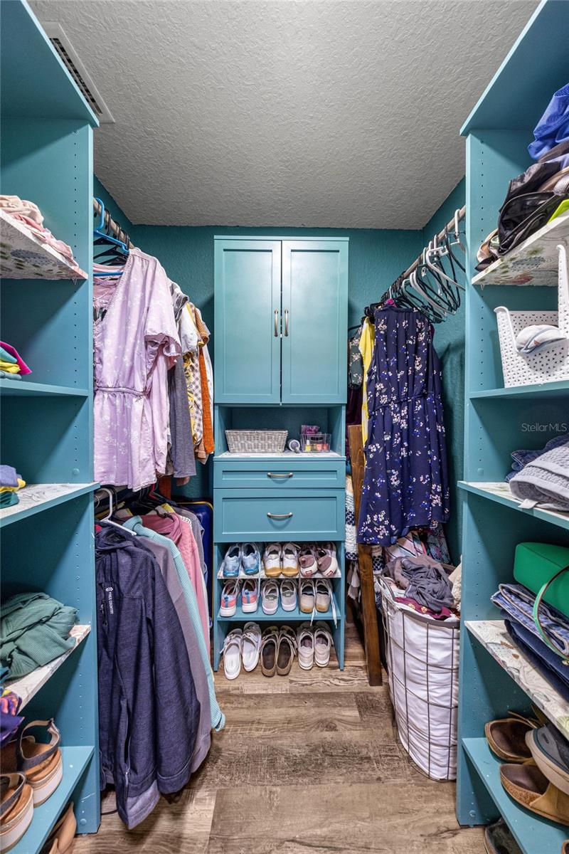 Image 27 of 48 For 9589 51st Circle