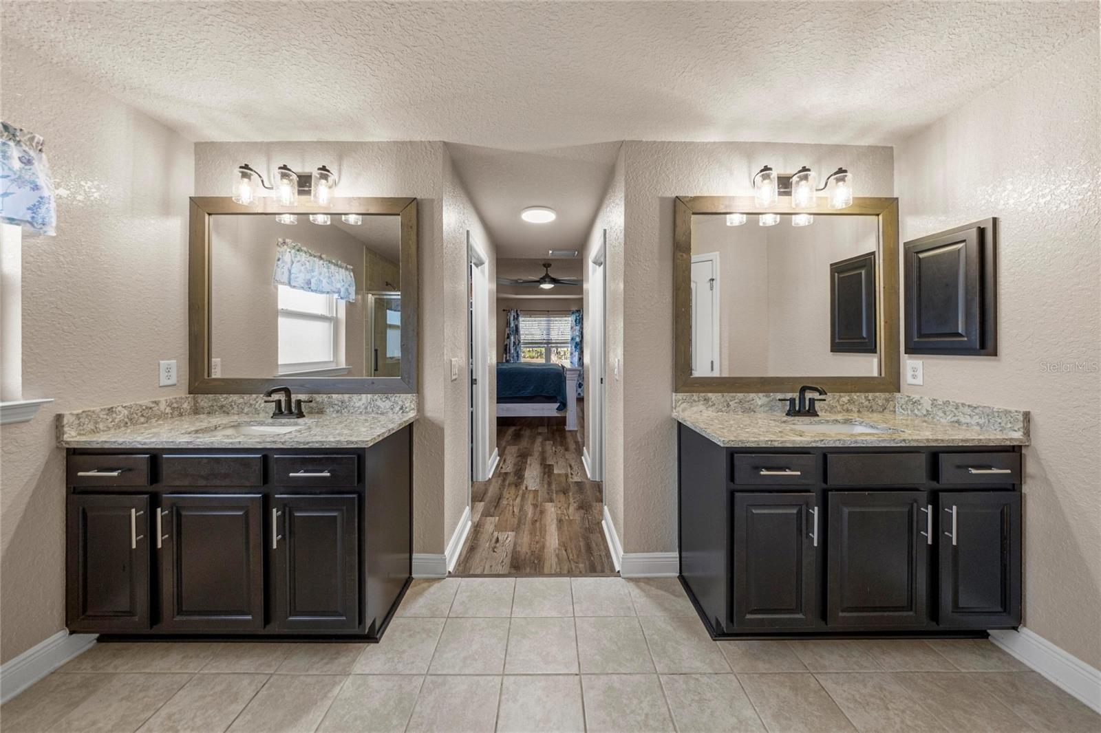 Image 29 of 48 For 9589 51st Circle