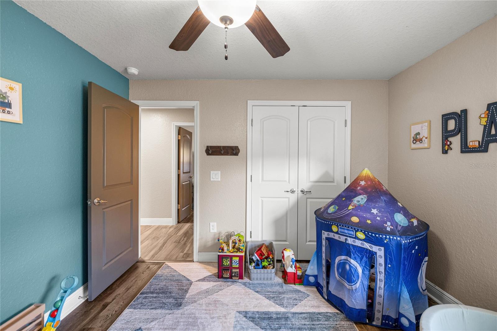 Image 31 of 48 For 9589 51st Circle