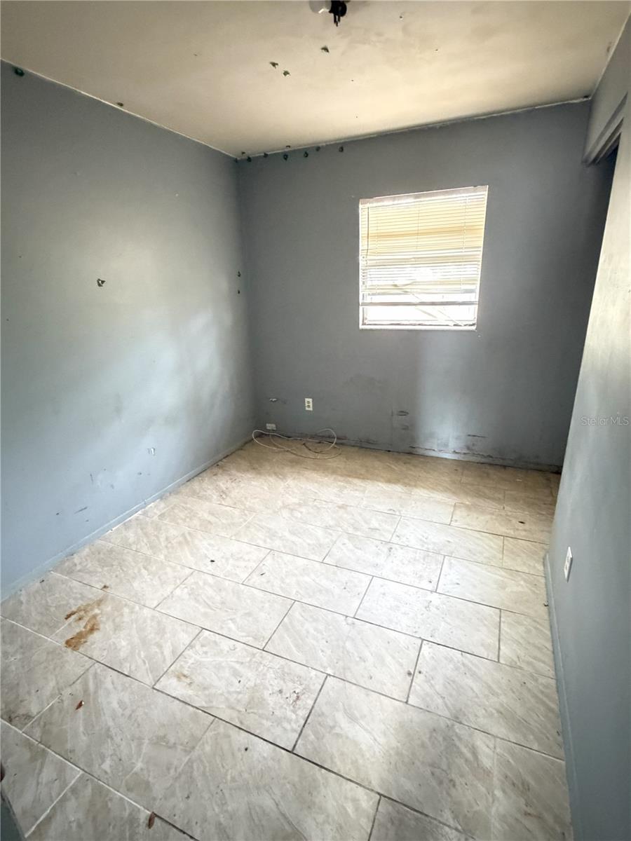 Image 5 of 8 For 1401 20th Avenue