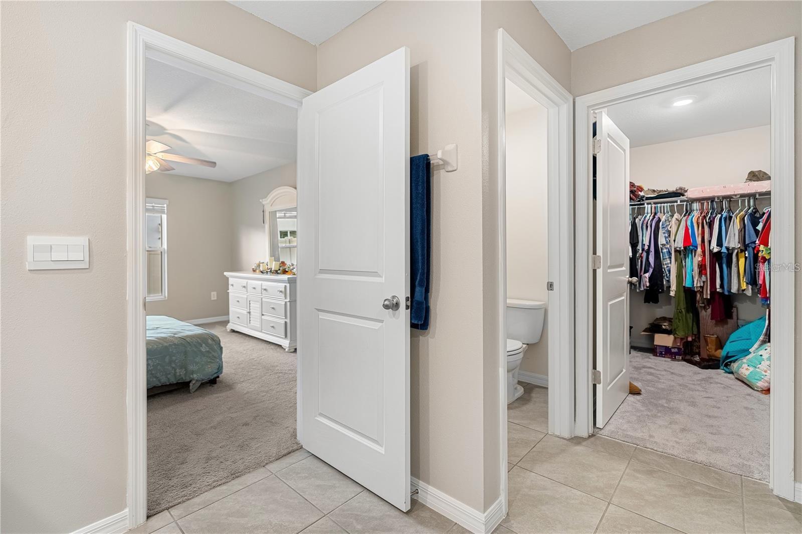 Image 12 of 25 For 11389 67th Circle