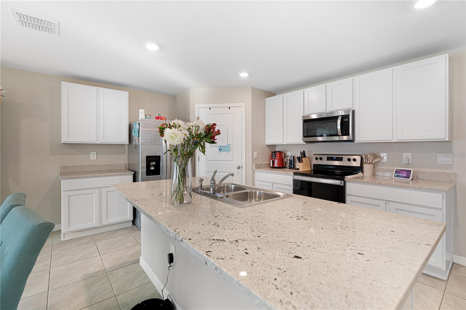 Image 6 of 25 For 11389 67th Circle