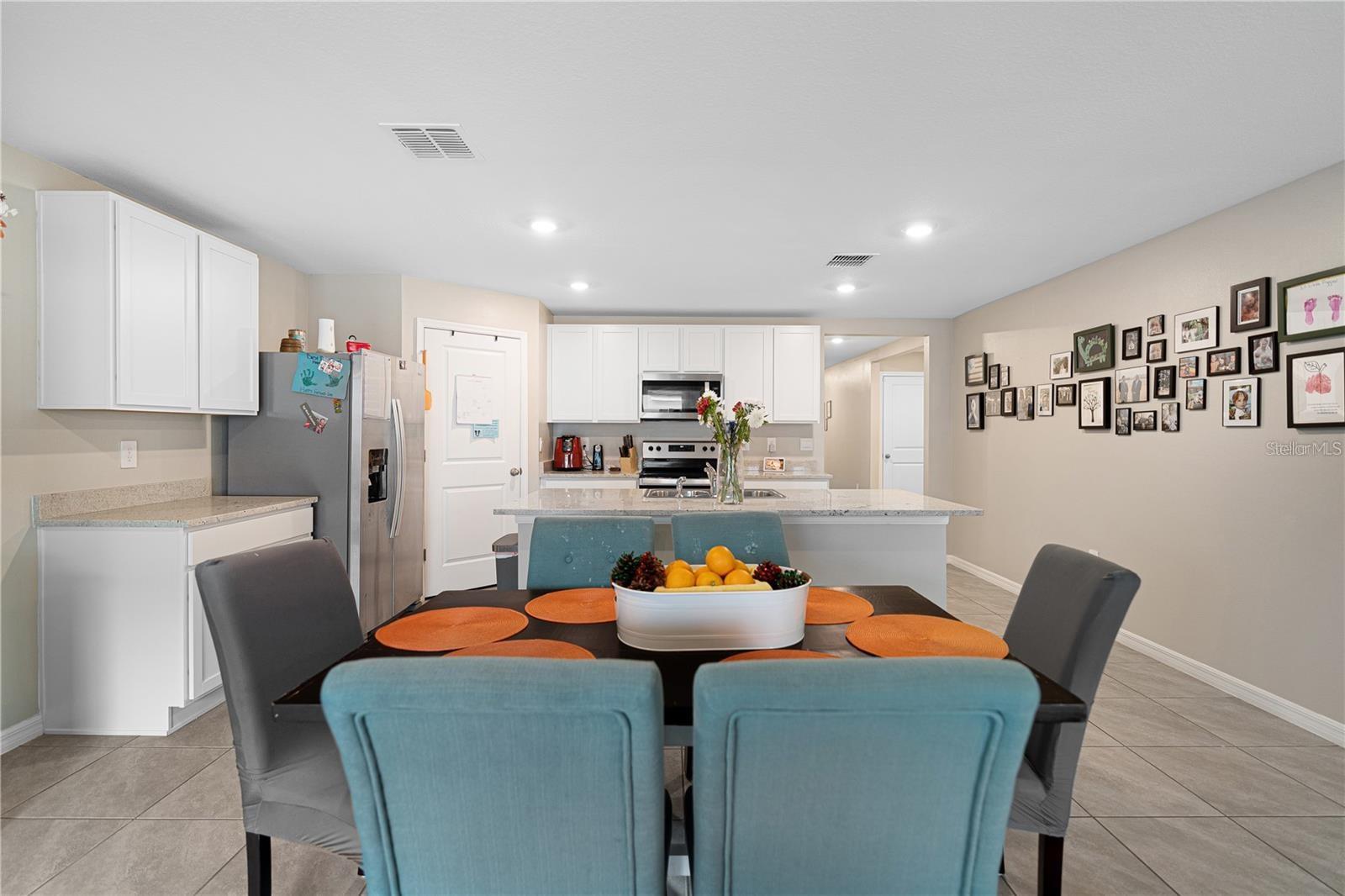 Image 7 of 25 For 11389 67th Circle