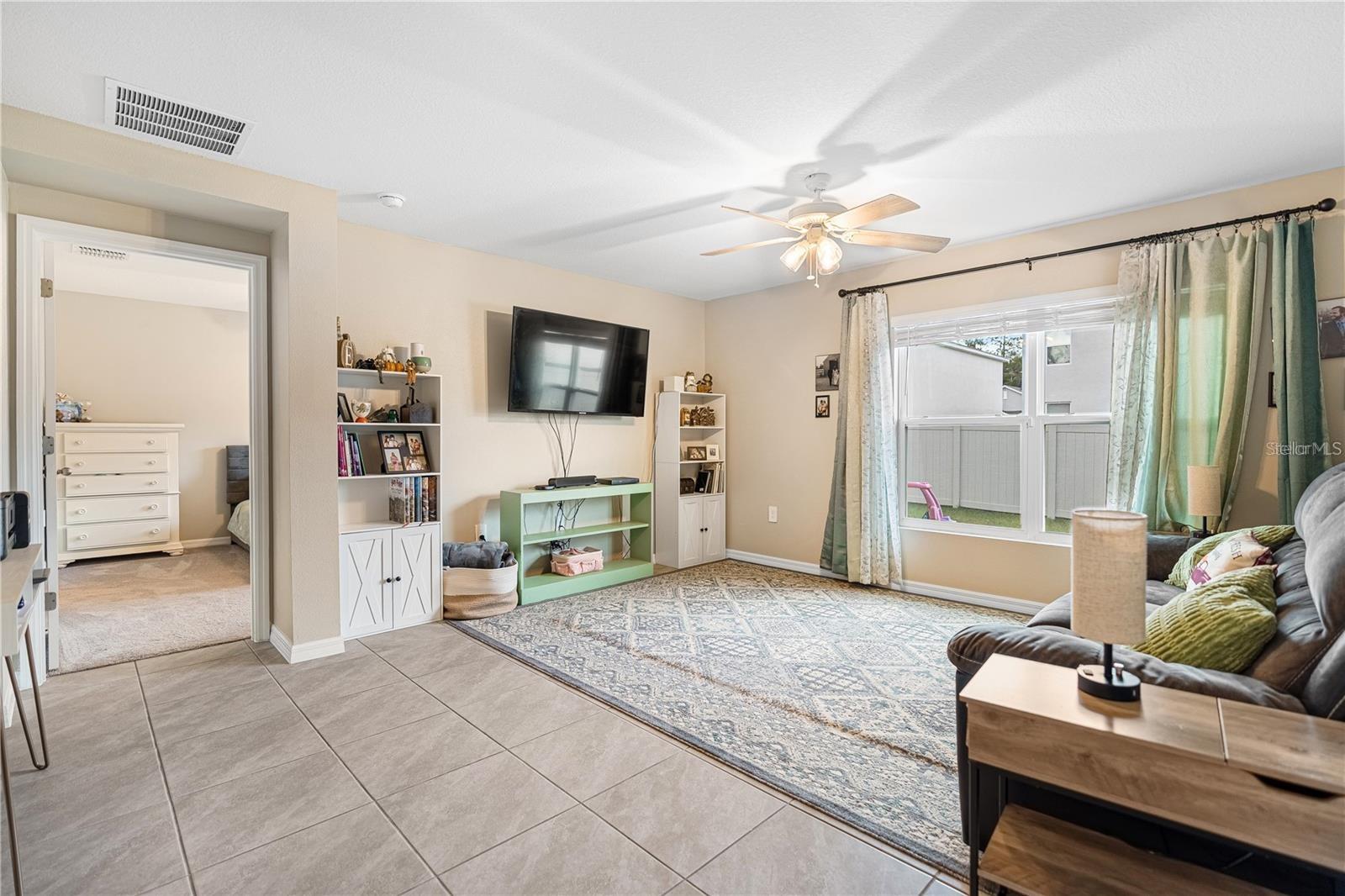 Image 9 of 25 For 11389 67th Circle