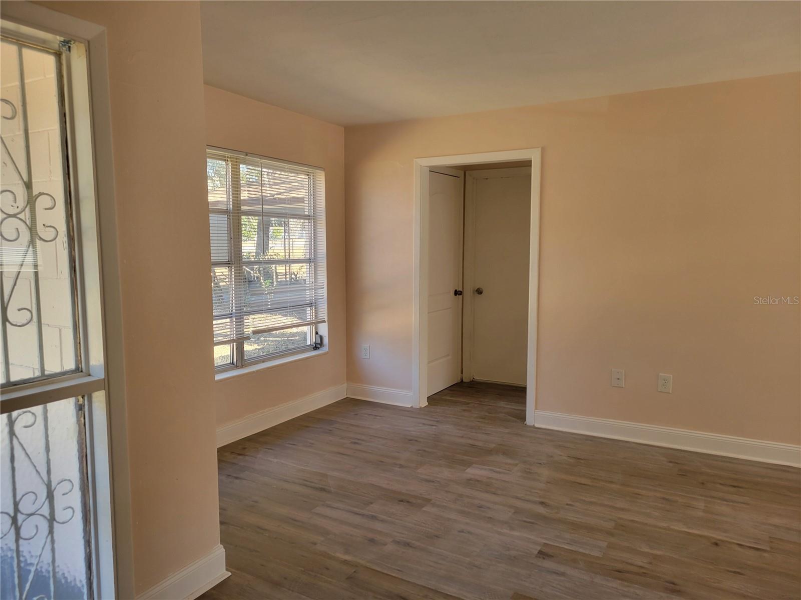 Image 2 of 16 For 1408 15th Place