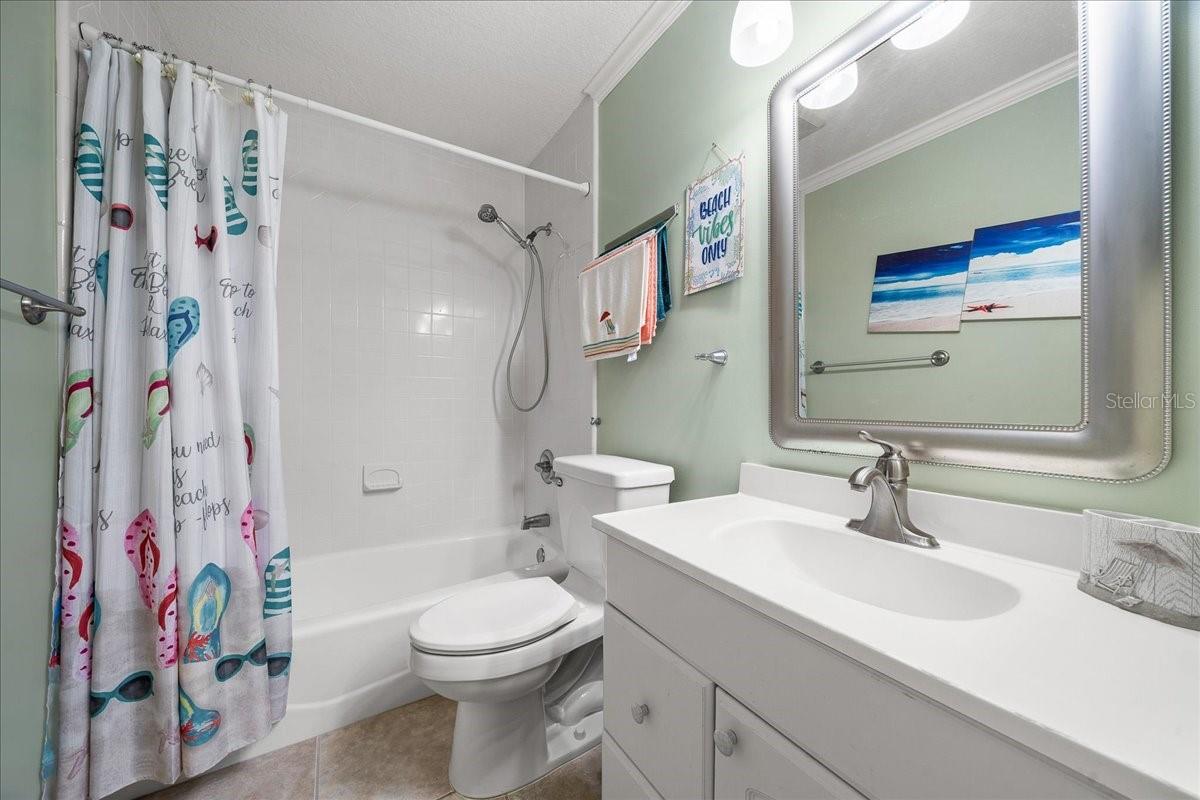 Image 15 of 30 For 118 Camelot Drive