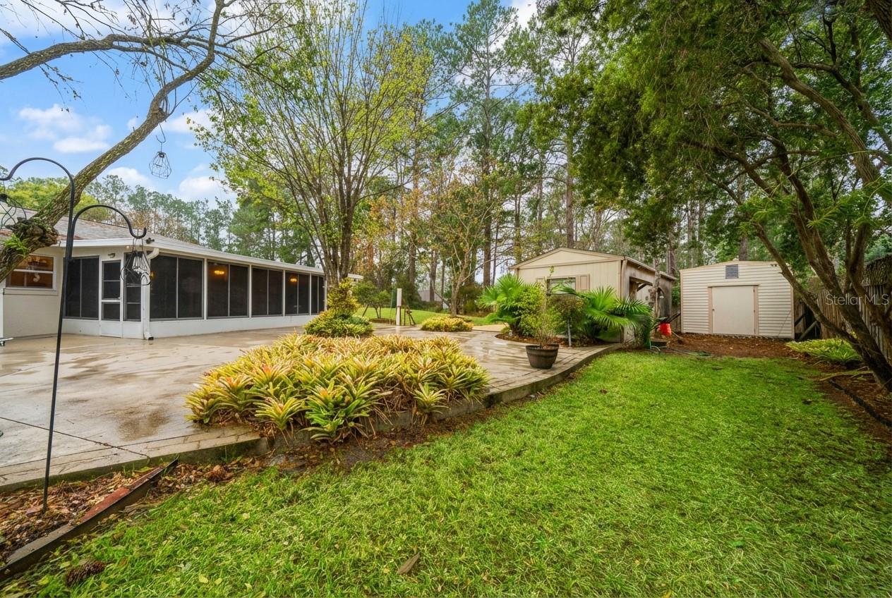 Image 19 of 30 For 118 Camelot Drive