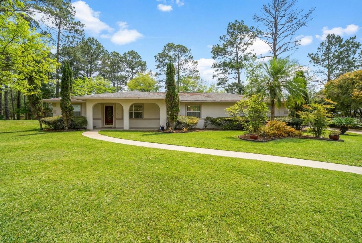 Image 28 of 30 For 118 Camelot Drive