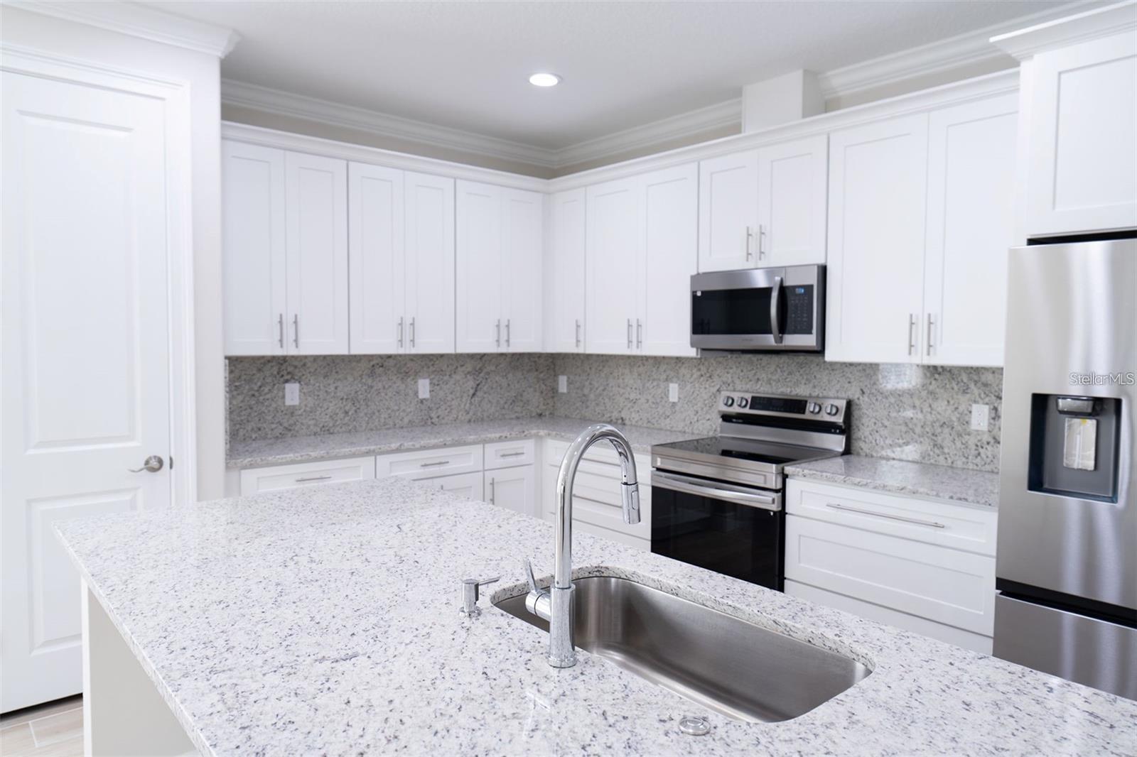 Image 20 of 26 For 9119 155th Place