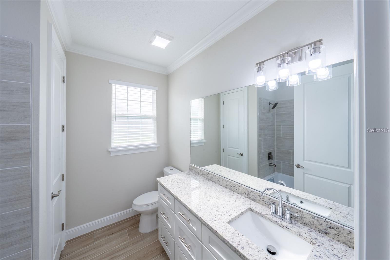 Image 6 of 26 For 9119 155th Place