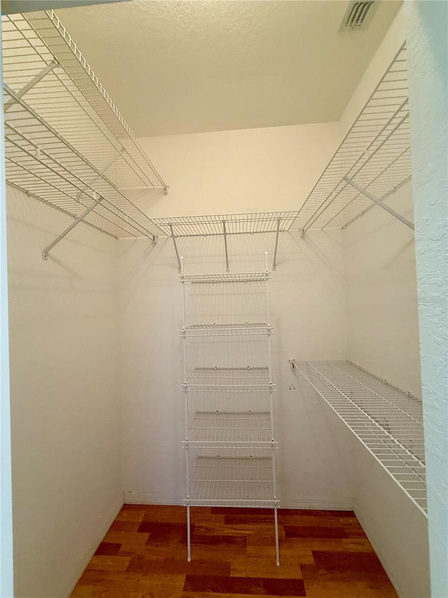 Image 11 of 50 For 6541 111th Loop