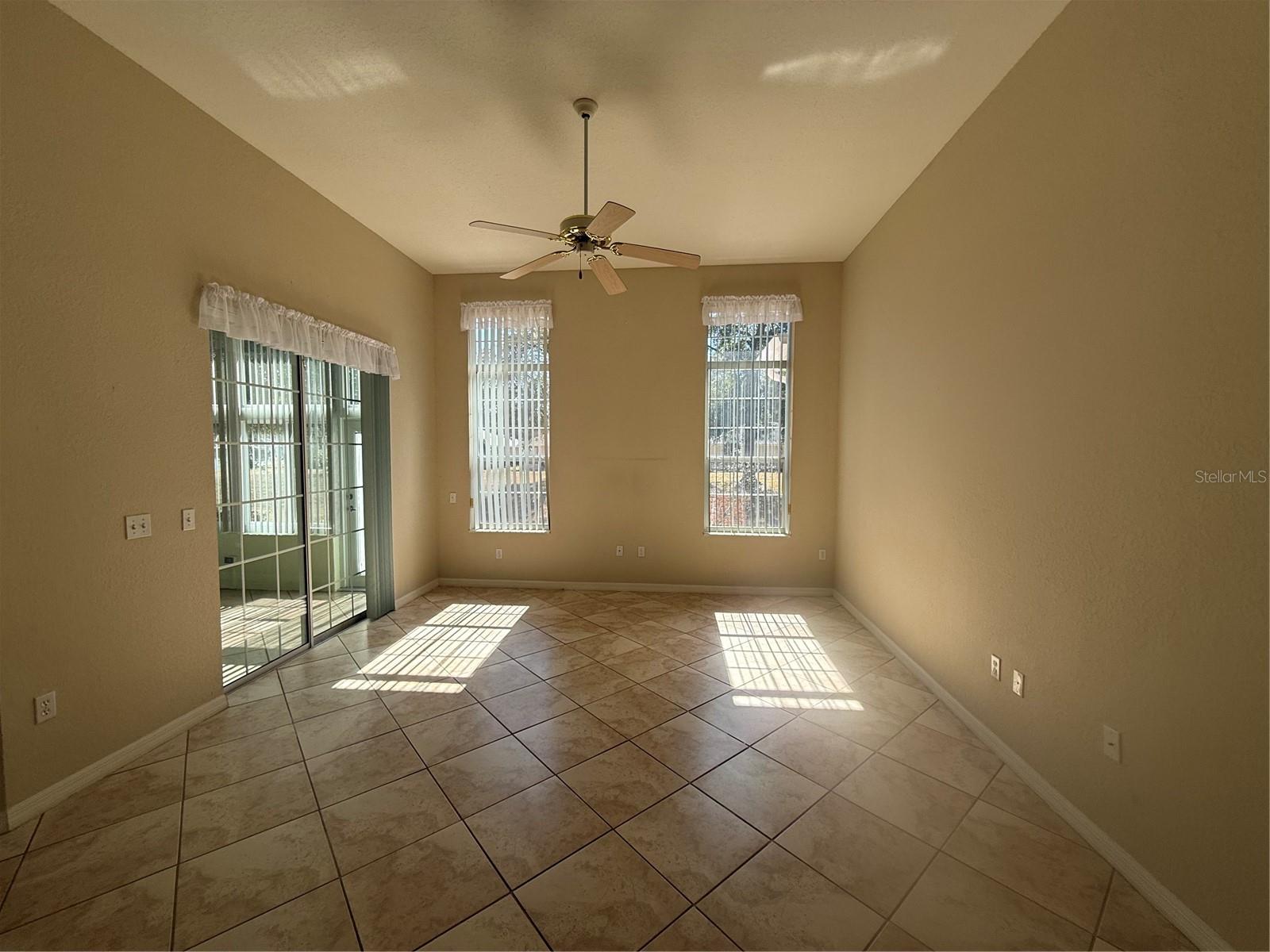 Image 29 of 50 For 6541 111th Loop