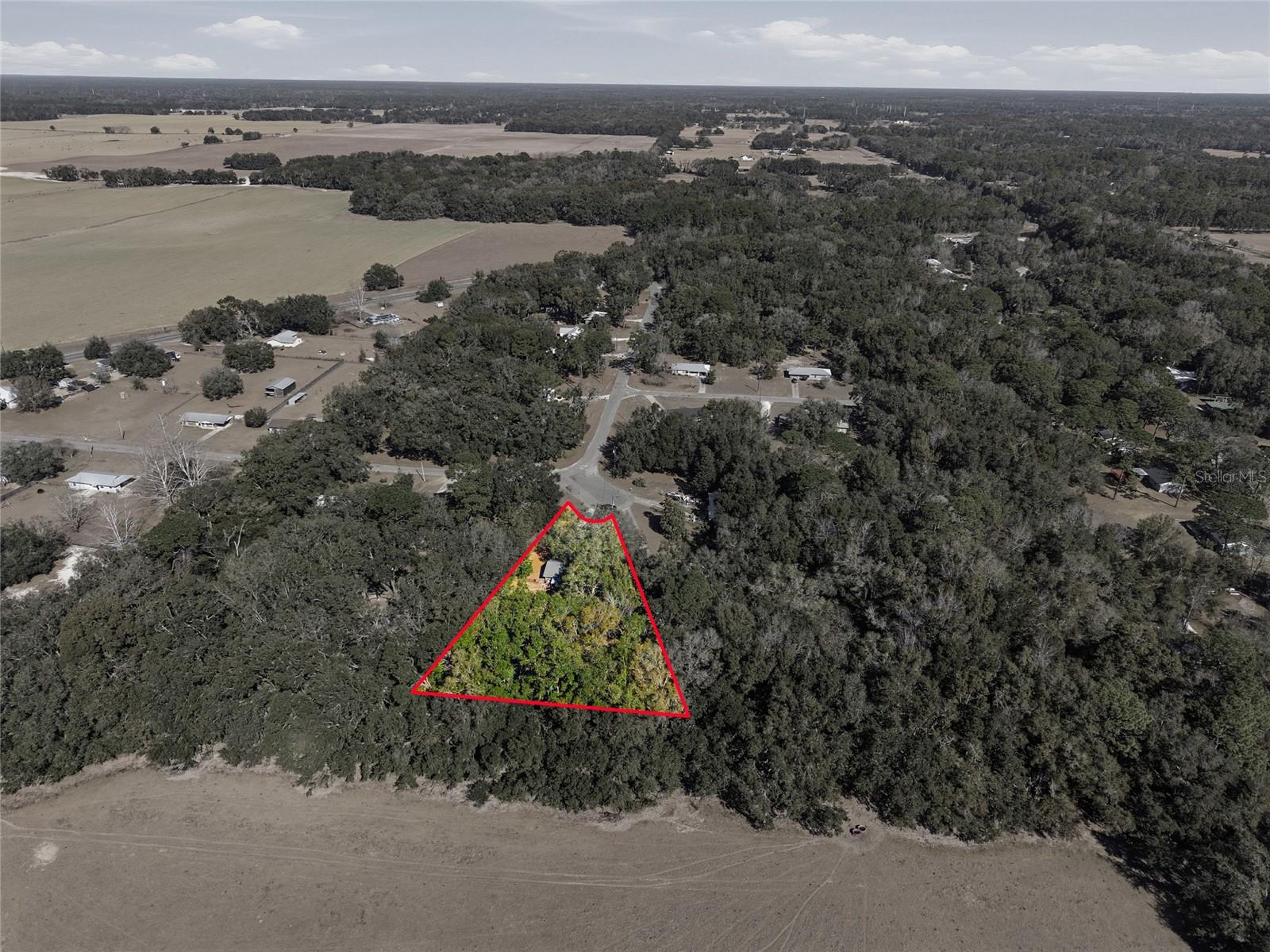 Image 36 of 41 For 16564 25th Lane